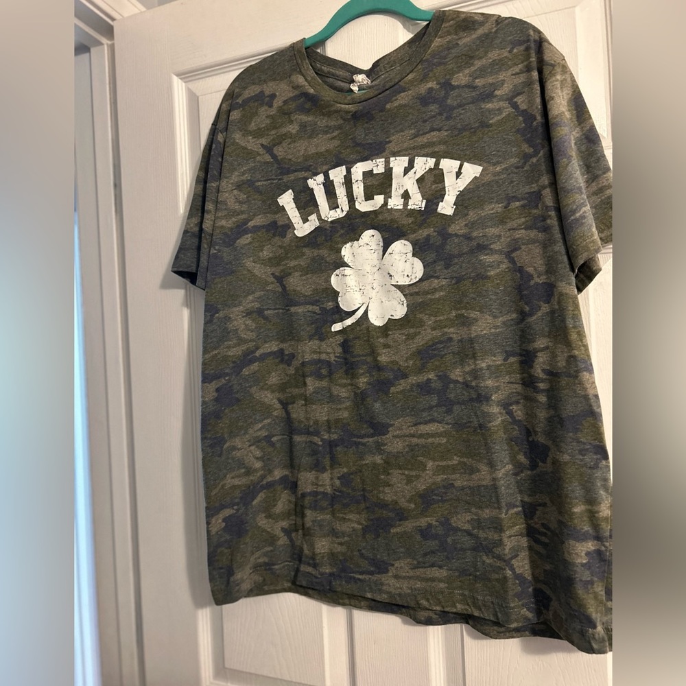 Lucky camo t shirt